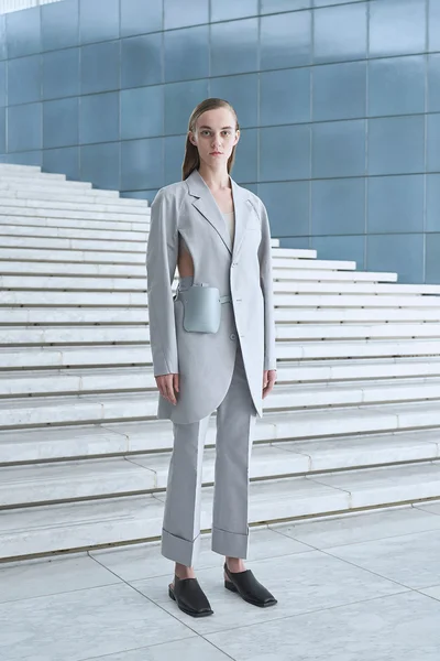 Look 15